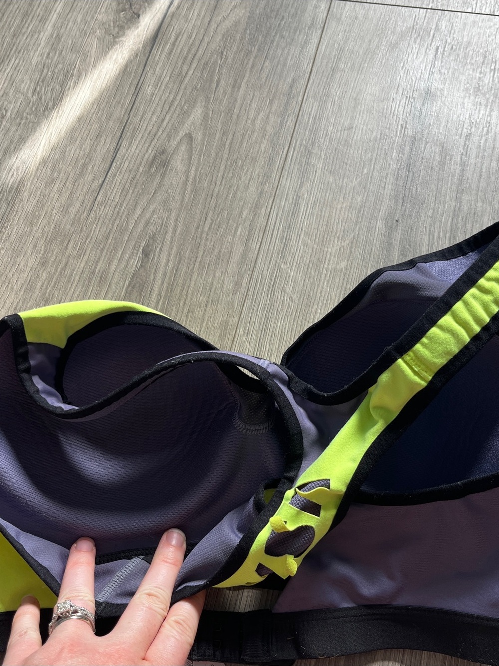 Victoria’s Secret Sport High-Impact Racerback Sports Bra Size 36C - Picture 5 of 5
